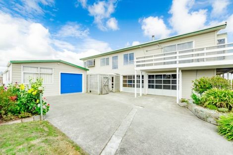 Photo of property in 68 Dixie Street, Te Horo Beach, Otaki, 5581