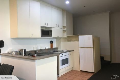Photo of property in Terrace Garden Apartments, 13d/120 The Terrace, Wellington Central, Wellington, 6011