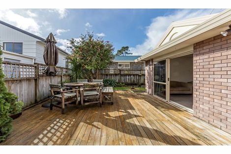 Photo of property in 2/919 Whangaparaoa Road, Manly, Whangaparaoa, 0930