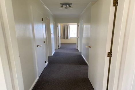 Photo of property in 47 Guadeloupe Crescent, Grenada Village, Wellington, 6037