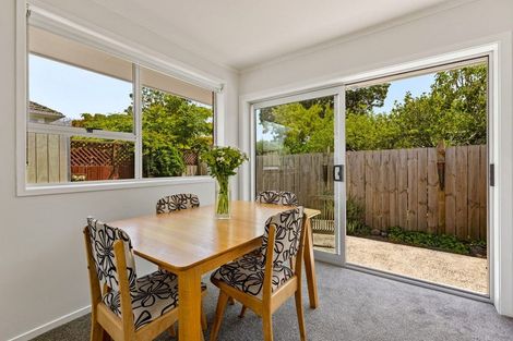 Photo of property in 1/56 Sunnynook Road, Sunnynook, Auckland, 0620
