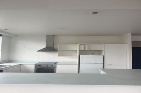 Photo of property in Grandstand Apartments, 11/80 Kent Terrace, Mount Victoria, Wellington, 6011