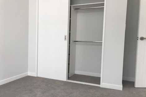 Photo of property in 27 Craigs Way, Hobsonville, Auckland, 0616