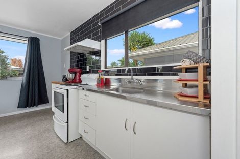 Photo of property in 52b Lloyd Drive, Nawton, Hamilton, 3200