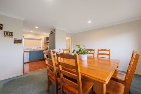 Photo of property in 27a Andrew Place, Otumoetai, Tauranga, 3110