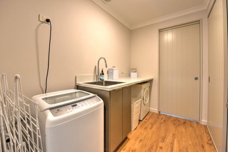 Photo of property in 17a Albany Street, Gore, 9710