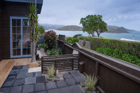 Photo of property in 64 Motuhara Road, Plimmerton, Porirua, 5026