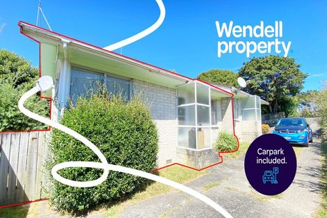 Photo of property in 2/4173a Great North Road, Glen Eden, Auckland, 0602