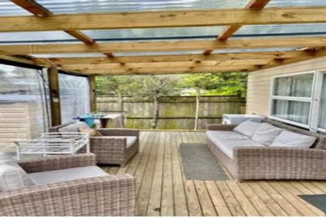 Photo of property in 9 Willow Avenue, Hannahs Bay, Rotorua, 3010