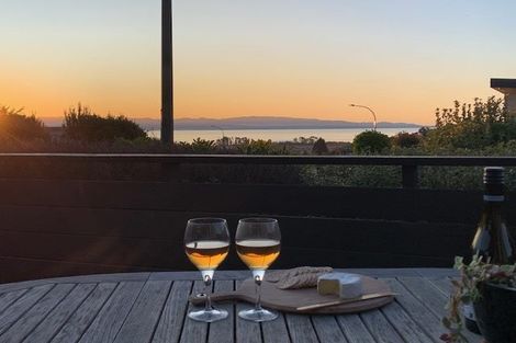 Photo of property in 37 Highview Drive, Wakatu, Nelson, 7011