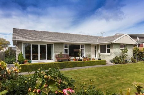 Photo of property in 9 Bullock Place, Ilam, Christchurch, 8041