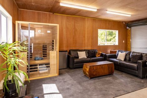 Photo of property in 75 Centennial Avenue, Arrowtown, 9302