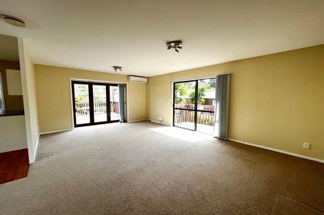 Photo of property in 690a Beach Road, Browns Bay, Auckland, 0630