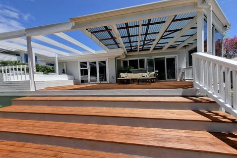 Photo of property in 5 Barton Street, Strandon, New Plymouth, 4312