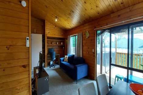 Photo of property in 2/46 Sunnynook Road, Sunnynook, Auckland, 0620