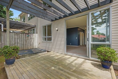 Photo of property in 17a Oakland Avenue, Papatoetoe, Auckland, 2025