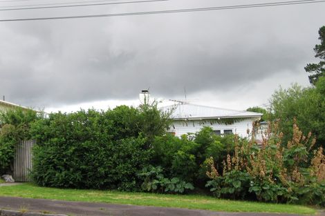 Photo of property in 22 Glendon Avenue, Avondale, Auckland, 1026