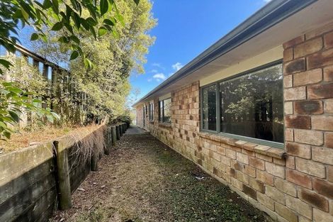 Photo of property in 10 Trillick Place, Tuakau, 2121