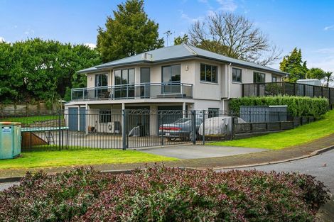 Photo of property in 2 Knox Place, Leamington, Cambridge, 3432