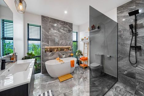 Photo of property in 11 Whitcombe Place, Darfield, 7571