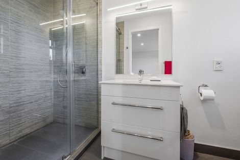 Photo of property in 56 Balmoral Drive, Hilltop, Taupo, 3330