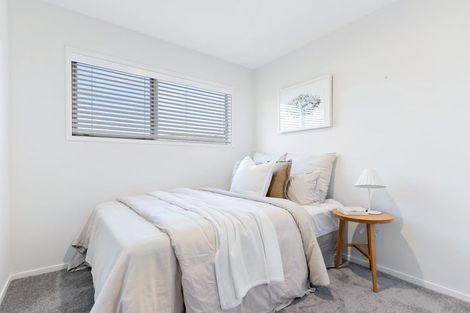 Photo of property in 1/98 Park Rise, Campbells Bay, Auckland, 0630