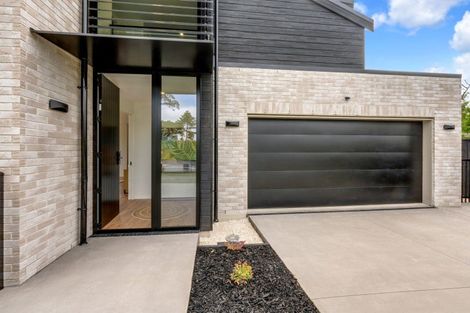 Photo of property in 27 The Boulevard, Sunnyhills, Auckland, 2010