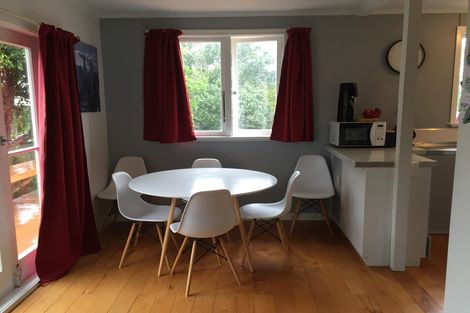 Photo of property in 35 Woodside Road, Massey, Auckland, 0614