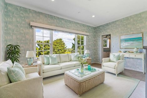 Photo of property in 57 Parkhill Road, Mellons Bay, Auckland, 2014