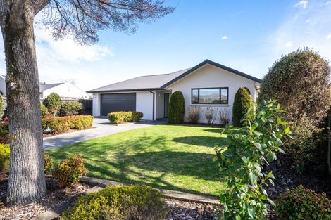 Photo of property in 17 Kilbride Gardens, Halswell, Christchurch, 8025