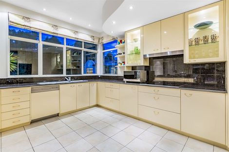 Photo of property in Lochlands, 377 Grays Road, Pauatahanui, Porirua, 5381