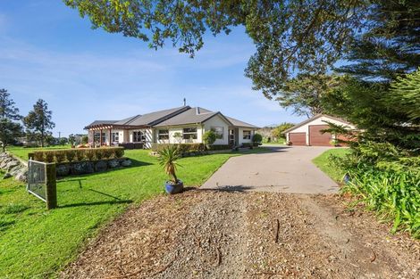 Photo of property in 177 Puniho Road, Warea, New Plymouth, 4381
