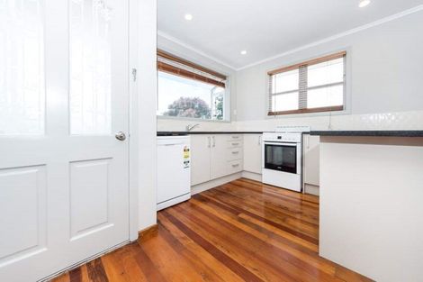 Photo of property in 291 Swanson Road, Ranui, Auckland, 0612