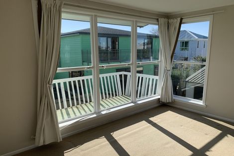 Photo of property in 6 Dudding Avenue, Northcote, Auckland, 0627