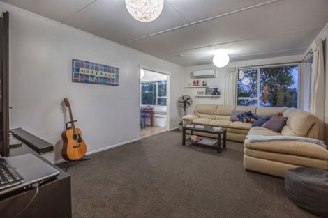 Photo of property in 9 The Bollard, Whitby, Porirua, 5024