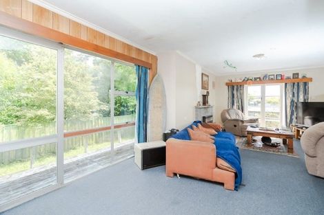 Photo of property in 11 Dalesford Street, Silverdale, Hamilton, 3216