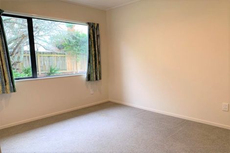 Photo of property in 13b Crystal Avenue, Glendene, Auckland, 0602