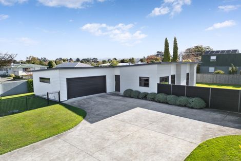 Photo of property in 1 Plains Avenue, Masterton, 5810