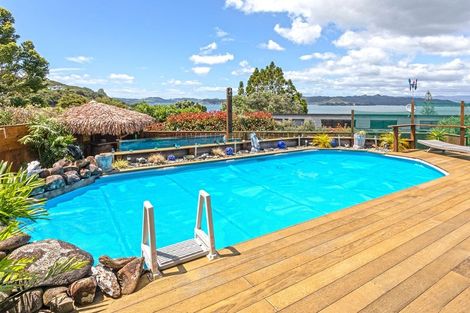 Photo of property in 9a Puriri Place, Whitianga, 3510