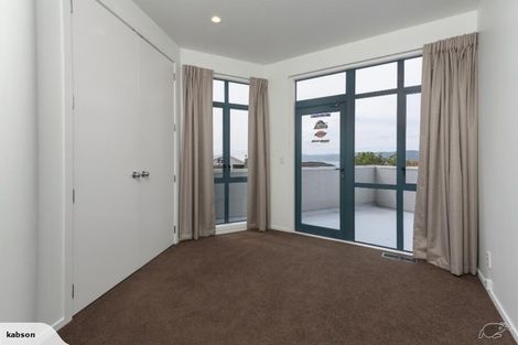 Photo of property in 12 Signallers Grove, Strathmore Park, Wellington, 6022