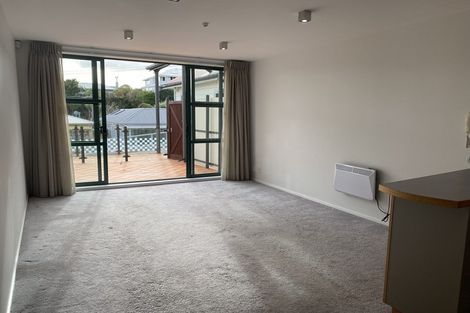 Photo of property in 50b Hawker Street, Mount Victoria, Wellington, 6011