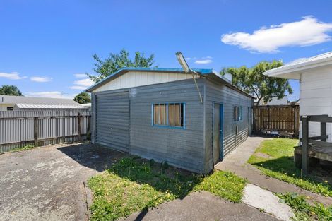 Photo of property in 27 Heather Street, Levin, 5510
