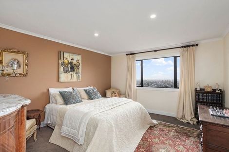 Photo of property in 30 Major Aitken Drive, Huntsbury, Christchurch, 8022