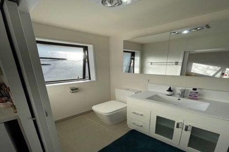 Photo of property in 48a Hooker Avenue, Bryndwr, Christchurch, 8053