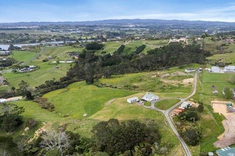 Photo of property in 733b Ridge Road, Riverhead, 0793