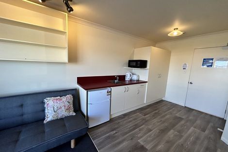 Photo of property in Cavalry Court, 3 Knox Street, Hamilton Central, Hamilton, 3204