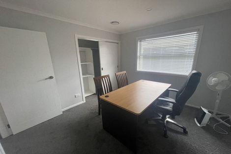 Photo of property in 22 Kerrigan Crescent, Wallaceville, Upper Hutt, 5018