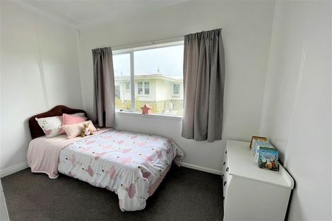 Photo of property in 17 Stamford Street, Balclutha, 9230