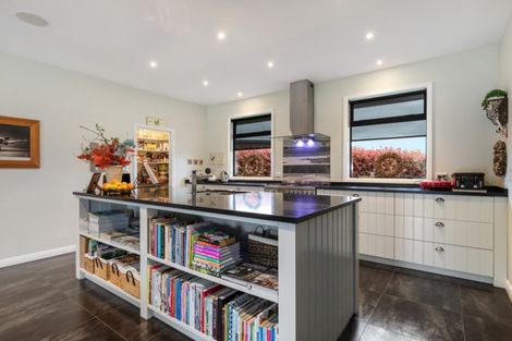 Photo of property in 8 Mountain View Road, Te Aroha, 3320