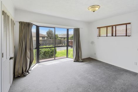 Photo of property in 57 Carnoustie Drive, Wattle Downs, Auckland, 2103